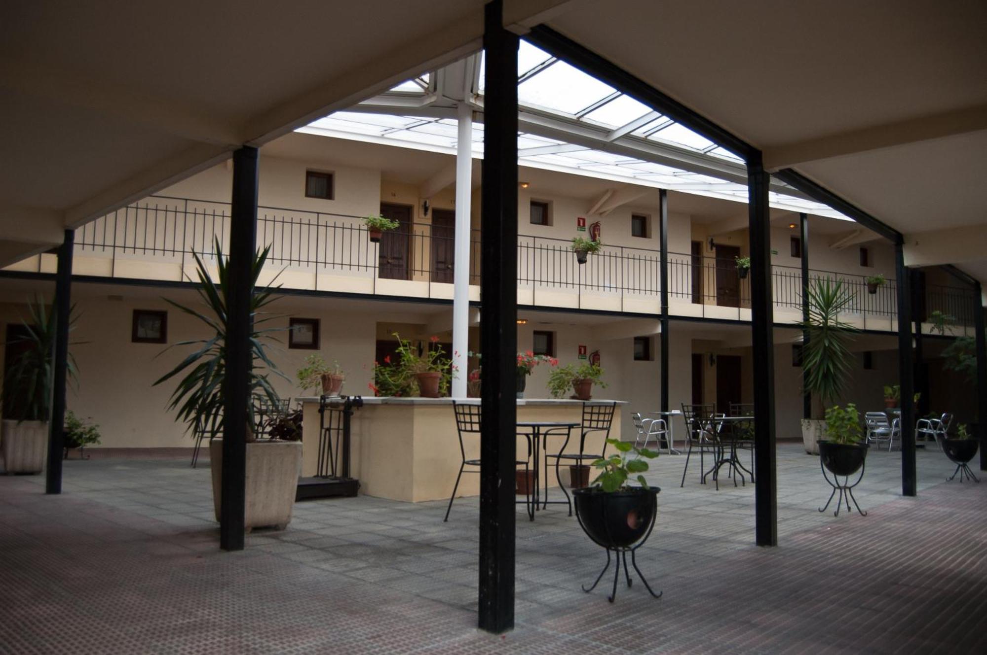 Hotel Urgain Oronoz-Mugaire Eksteriør bilde